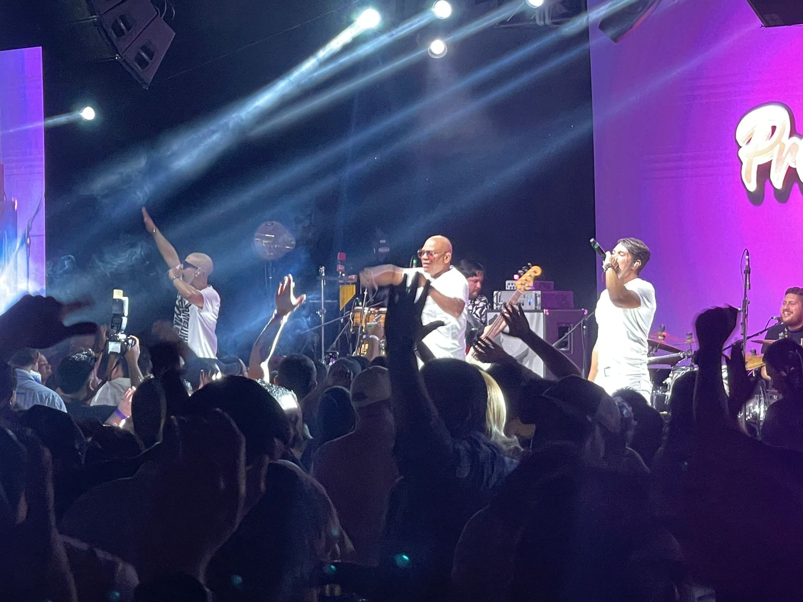 Grupo Juan Y Pablo De La Cruz